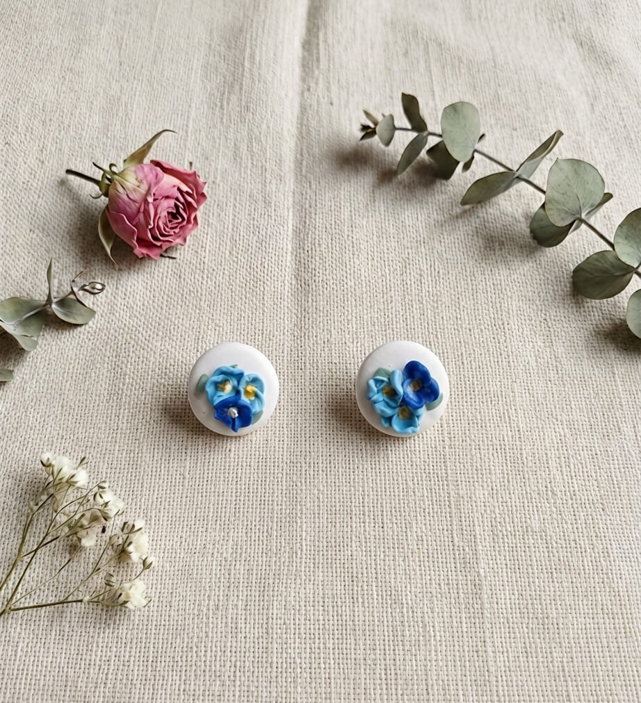 blue blossom floral stud earrings blue blossom floral stud earrings